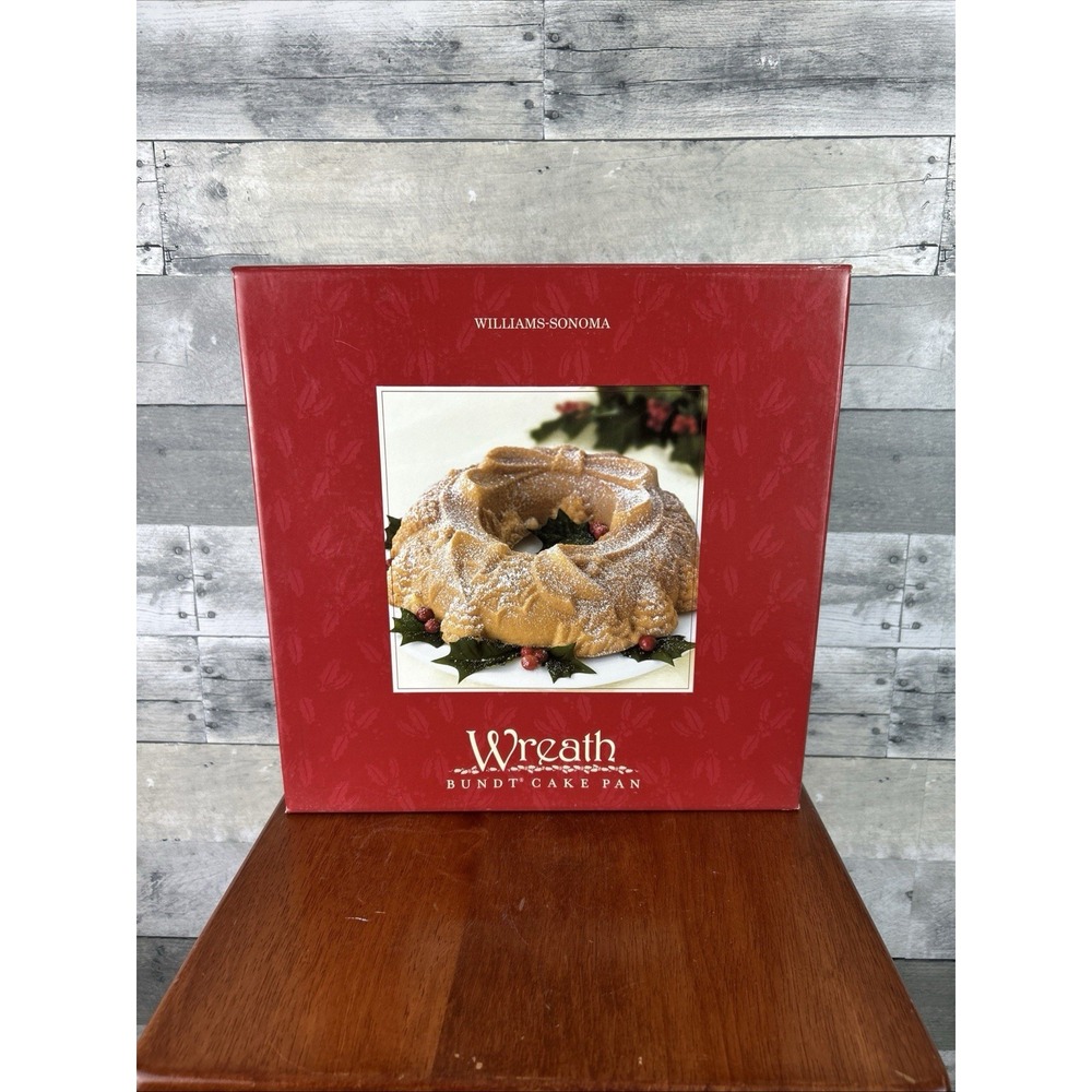 WILLIAMS SONOMA  Nordic Ware Christmas WREATH BUNDT CAKE PAN - New NIB